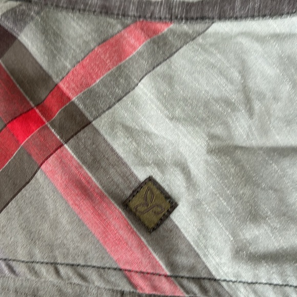 Prana gray and red shirt plaid short sleeve dress shirt size large - Picture 9 of 13